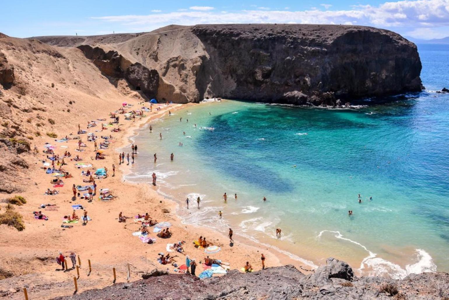 Villa Julianne 3 بويرتو ذيل كارمين المظهر الخارجي الصورة