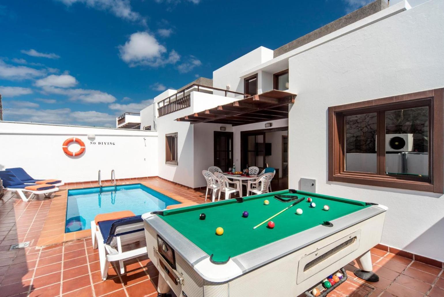 Villa Julianne 3 بويرتو ذيل كارمين المظهر الخارجي الصورة